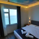 Black Pearly Hotel 3*