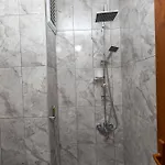 Black Pearly Hotel