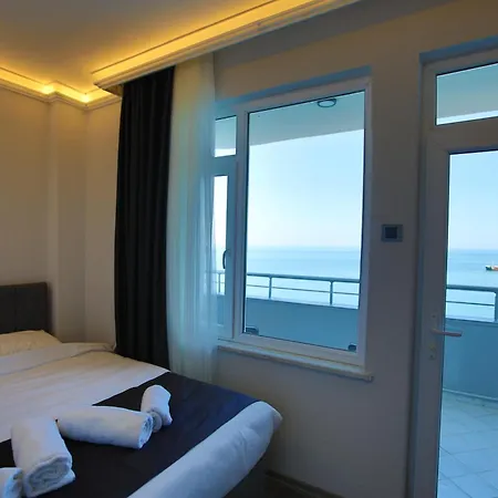 Black Pearly Hotel