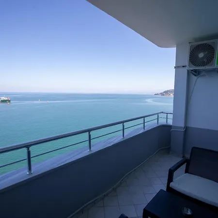 Black Pearly Hotel 3*