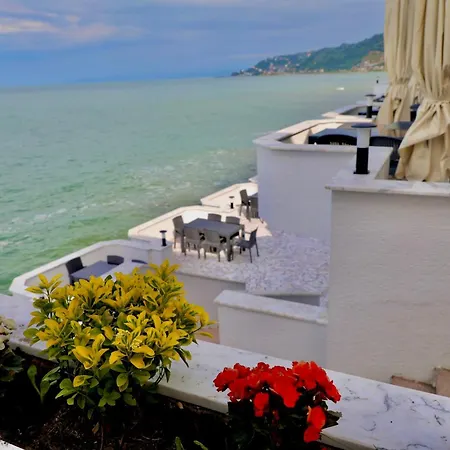 Black Pearly 3* Trabzon