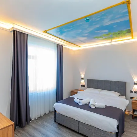 Отель Black Pearly 3*