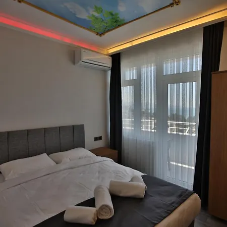 Отель Black Pearly 3*