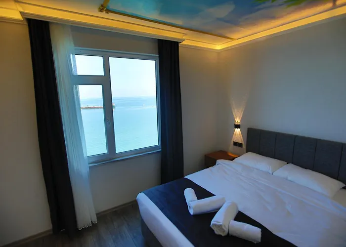 Black Pearly Szálloda 3*