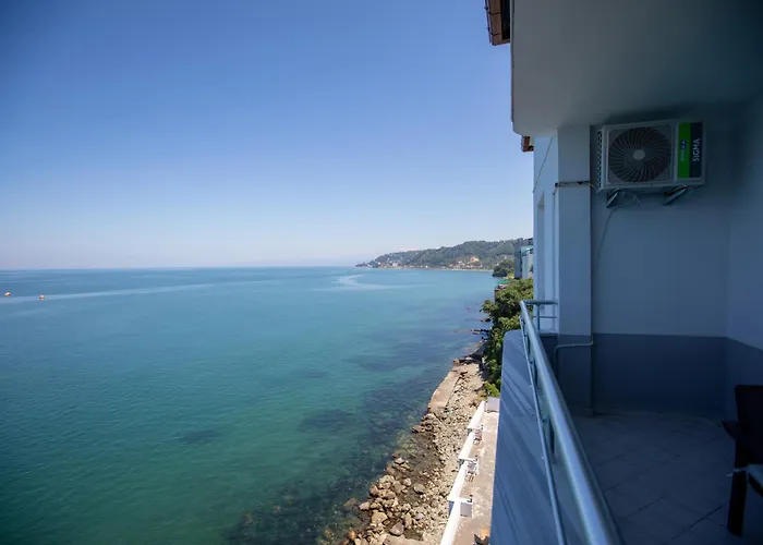 Black Pearly Szálloda